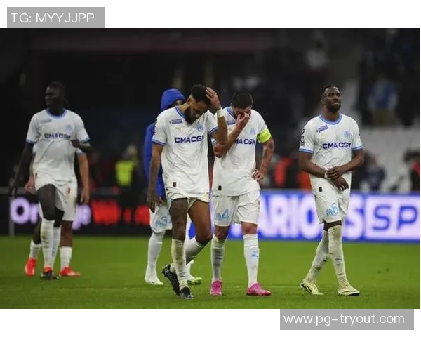 足总杯惊现冷门AC米兰与本菲卡激战成平局绝杀瞬间震撼全场