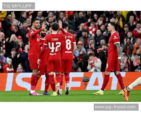 欧联杯精彩对决AC米兰3-0战胜里昂神奇扑救成比赛转折点