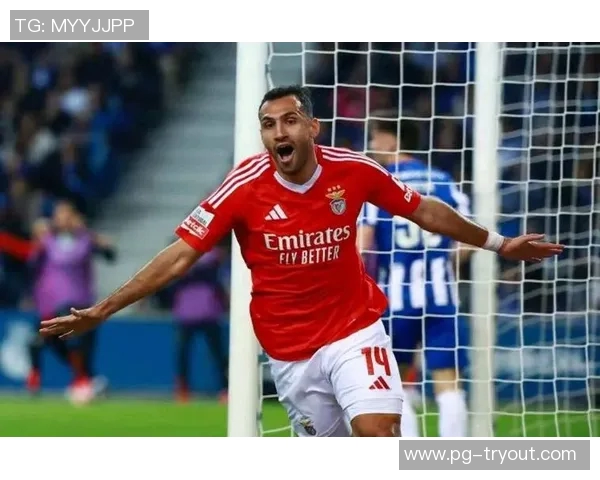 德甲激战：本菲卡逆转波尔图全场沸腾瞬间回顾与分析