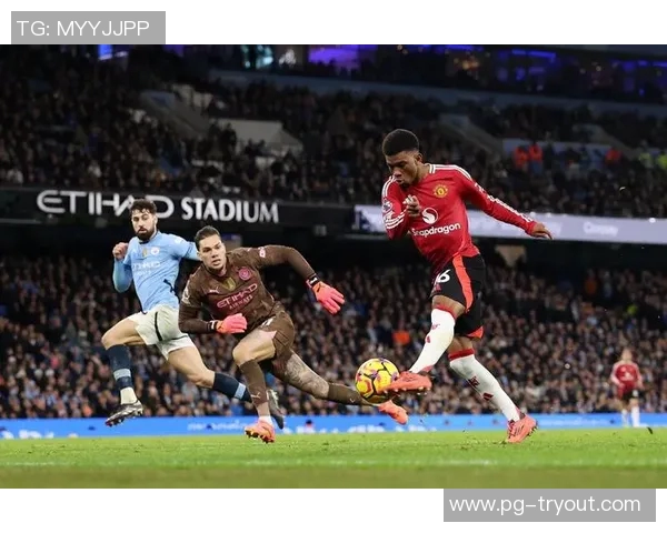 世界杯曼市德比激战曼城与曼联战成平局绝杀瞬间引发全场狂欢解析 世界杯曼市德比激战曼城与曼联战成平局绝杀瞬间引发全场狂欢解析