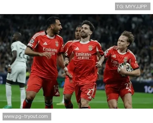 西甲激战皇马绝杀本菲卡全场沸腾4-3惊险逆转战报 西甲激战皇马绝杀本菲卡全场沸腾4-3惊险逆转战报